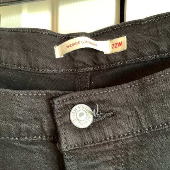 Levis Wedgie Fit Straight 22W plus size button fly jeans - Picture 6 of 9